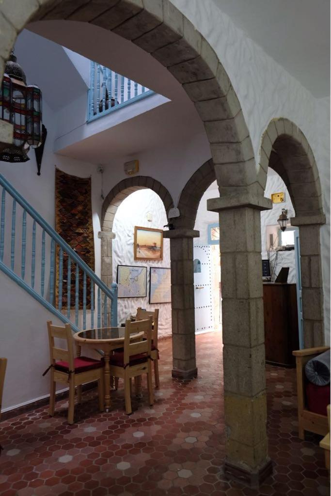 Hotel Al Arboussas Esauira Exterior foto